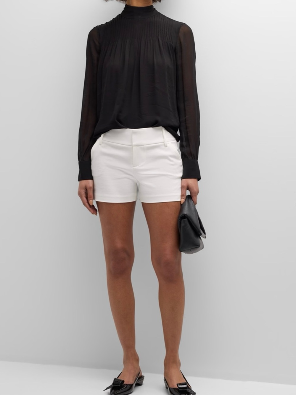 ALICE + OLIVIA Cady Mid-Rise Shorts Size 6